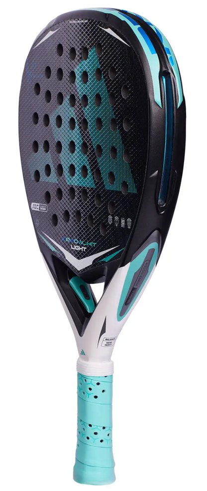 Adidas Arrow hit light Ari Sanchez